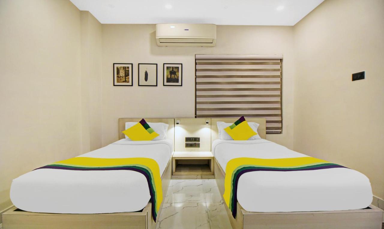 Itsy Hotels Transit Express Kolkata Ngoại thất bức ảnh