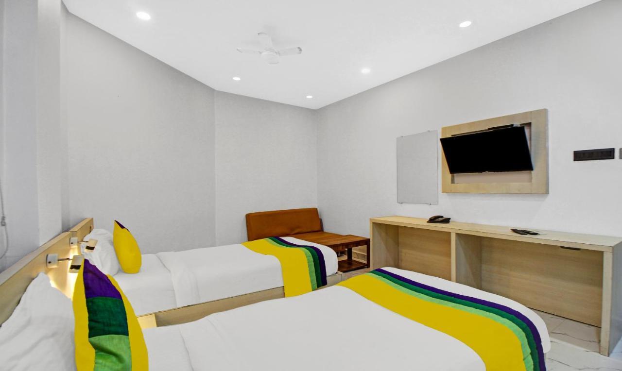 Itsy Hotels Transit Express Kolkata Ngoại thất bức ảnh